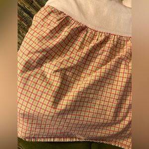 Tommy Hilfiger bed skirt in plaid design